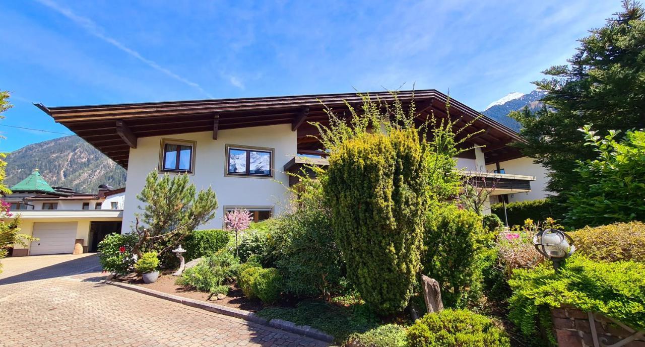 Ferienwohnung Bergglueck Mayrhofen Eksteriør billede
